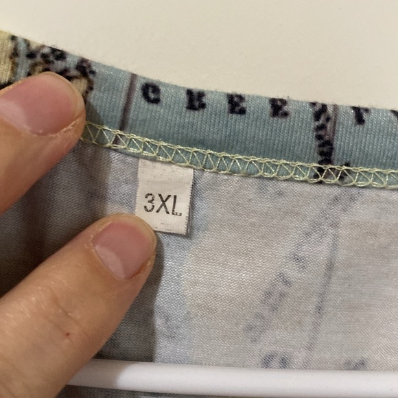 Three Tops Bundle - Picture 9 of 10